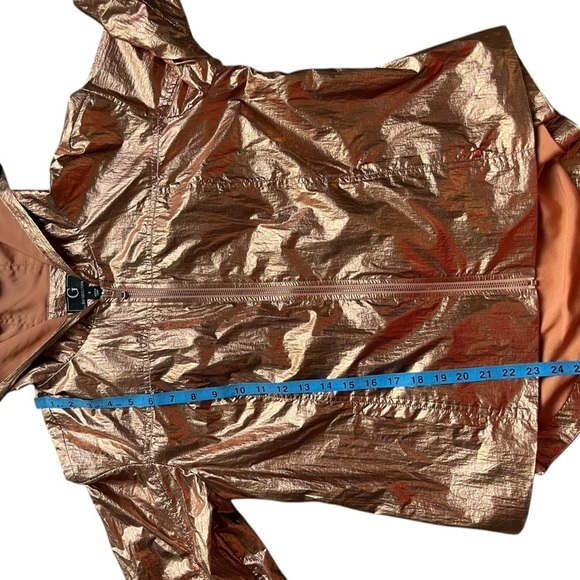 Copper metallic jacket G by Giuliana size 8. - Picture 6 of 7